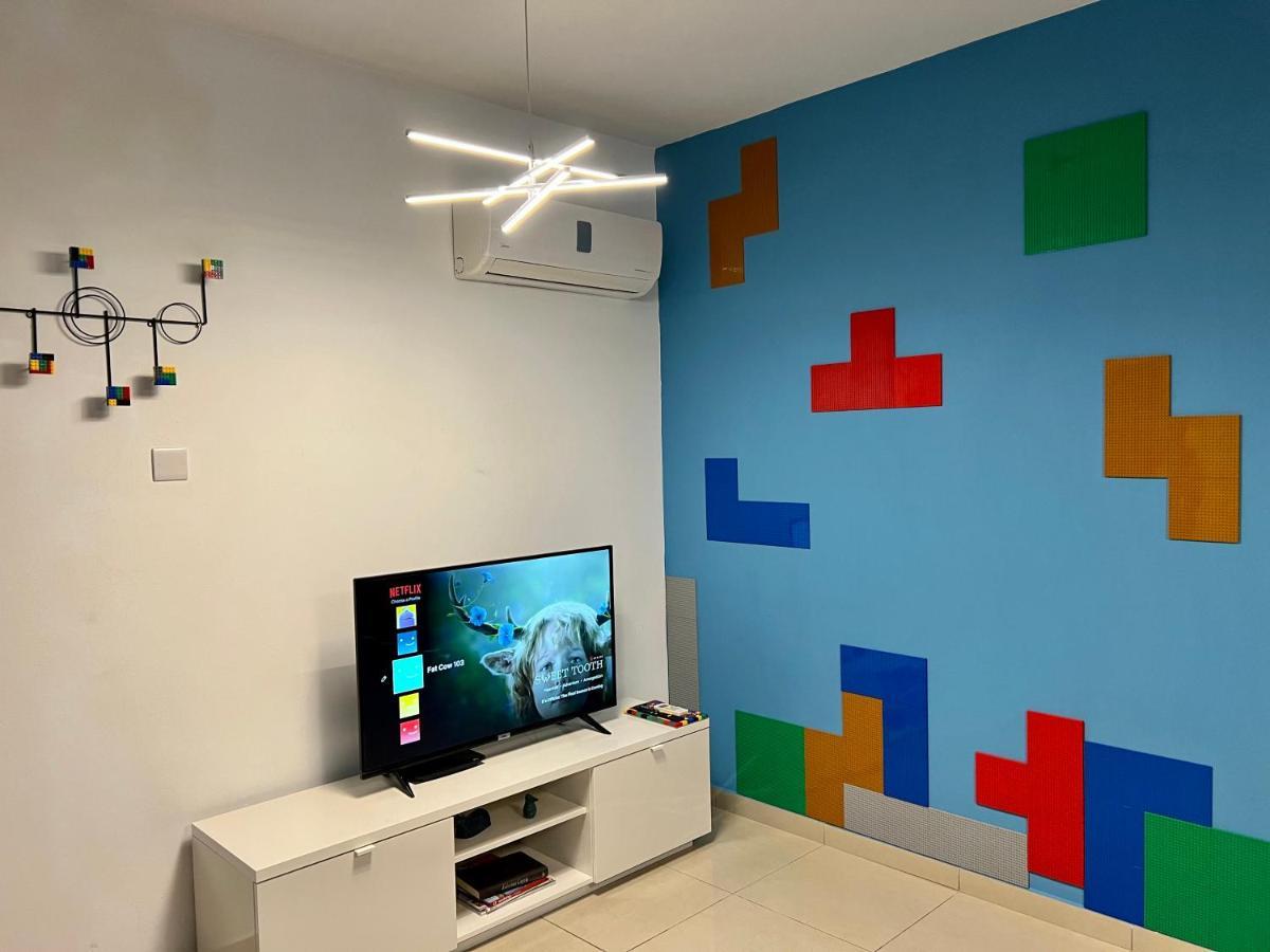 Fat Cow Apartment 103 Larnaca Esterno foto